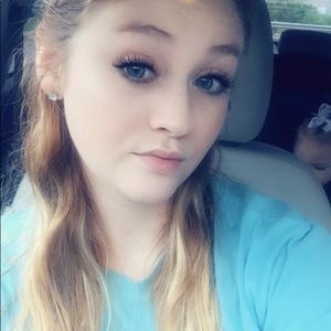 Meet your Posher, Haley